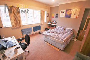 Photo 13- click for photo gallery